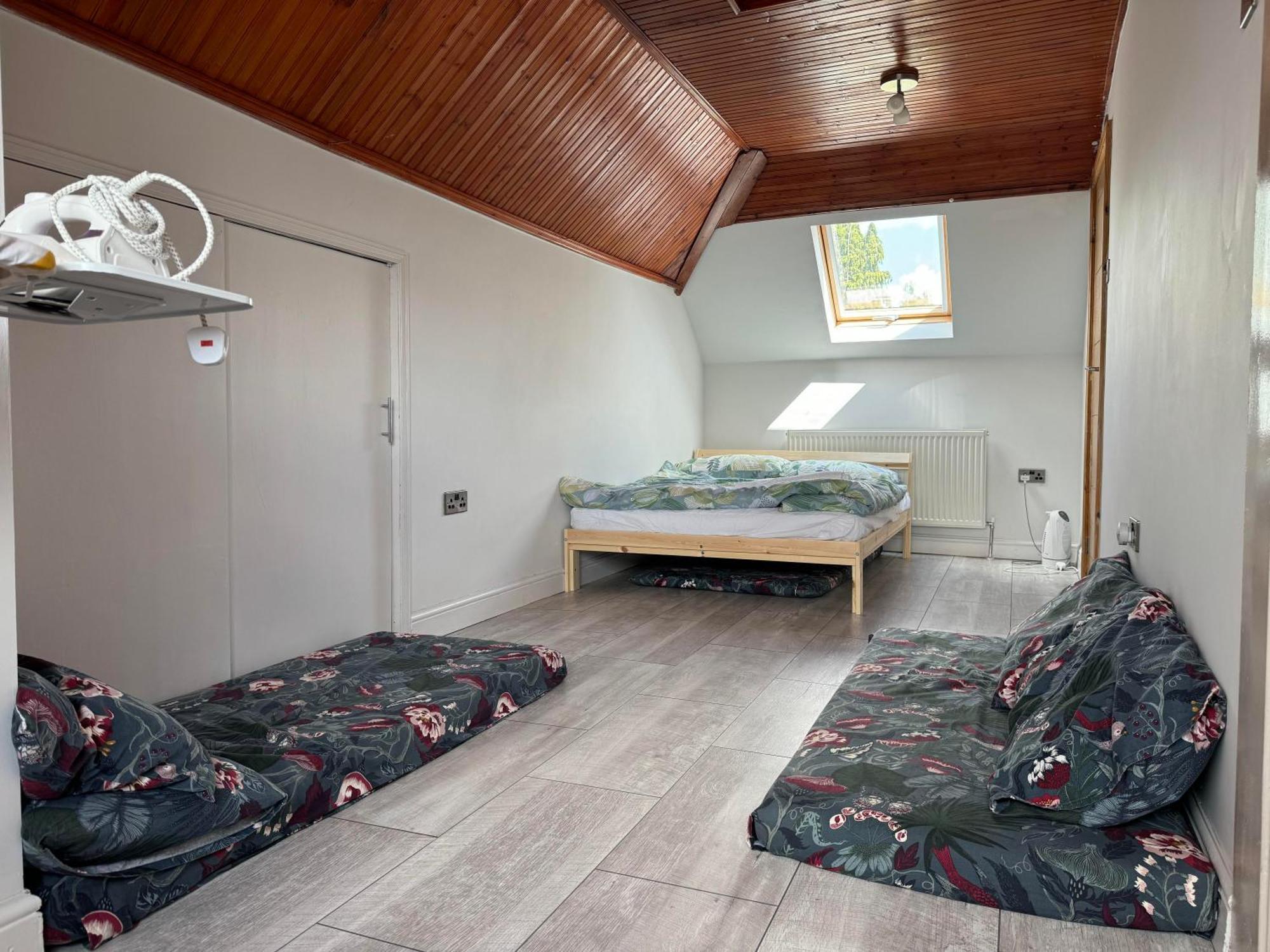 Instant * Luton (Bedfordshire)